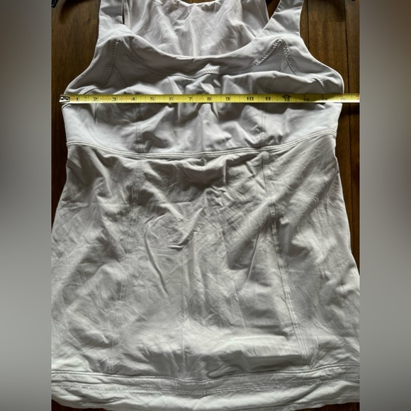 Lululemon adjustable waist tank top - Picture 4 of 9